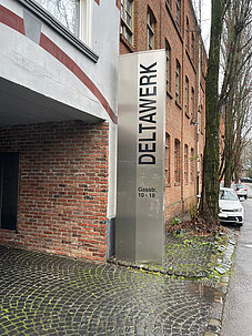 Einfahrt Deltawerk